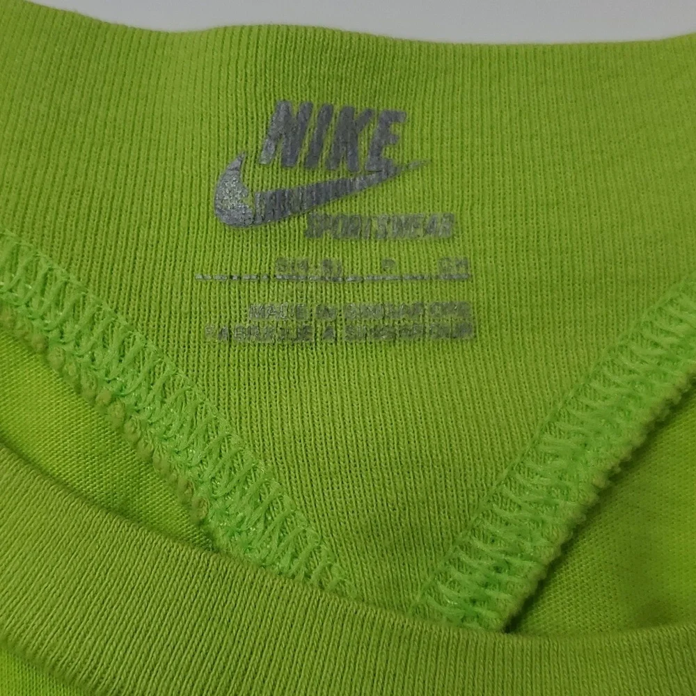 Nike Juniors Green Cap Sleeve T-Shirt